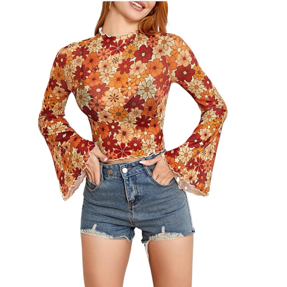 FLOWER POWER SHEER RUSTIC DAISY CROPPED MOCK NECK BELL SLEEVE TOP SIZE MEDIUM